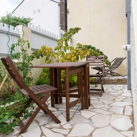 別荘 Renovated House - Center