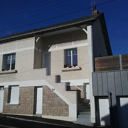Renovated House - Center